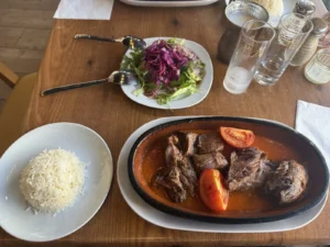 رستوران نازنده (Nazende) در برایتون — تصویر 3