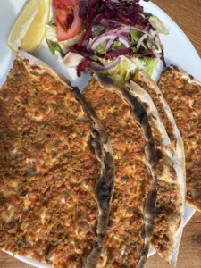 رستوران نازنده (Nazende) در برایتون — تصویر 5