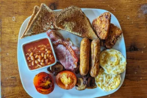 کافه تیاموز (Tiamo’s Continental Cafe) در منسچتر — تصویر 7