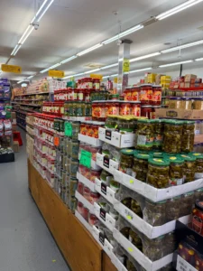 سوپرمارکت میر فود سنتر (کینگزبری) (Mir Food Centre (Kingsbury)) در لندن — تصویر 3