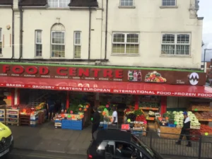 فروشگاه مواد غذایی میرا فود سنتر (هارو) (Mir Food Centre) در لندن — تصویر 3