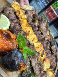 رستوران بی‌بی‌کی ویلیج در منچستر (BBQ VILLAGE) — تصویر 3