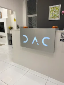 پزشکان کلینیک زیبایی درمال استتیک (Dermal Aesthetic Clinic) در منچستر — تصویر 4