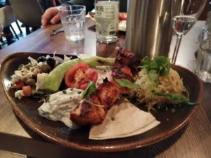 رستوران سفر بیسترو گریل (Safar Bistro Grill) — تصویر 4