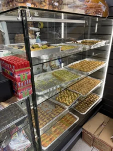 کافه بیکری زمزم (Zamzam Bakery) در منسچتر — تصویر 7