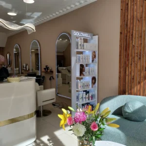آرایشگاه و سالن زیبایی سپی (Sepi’s Unisex Hair and beauty Salon) — تصویر 5