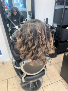 آرایشگاه ویدا (Vida Hair Salon) در ناتینگهام — تصویر 5
