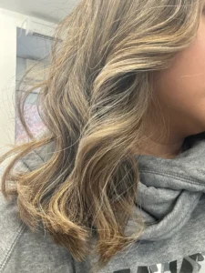 آرایشگاه آذی (Hair Desire By Azi) در لستر — تصویر 5