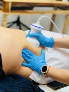 پزشکان کلینیک زیبایی درمال استتیک (Dermal Aesthetic Clinic) در منچستر — تصویر 7