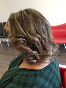 خدمات زیبایی آرایشگاه دیناز (Dinaz Hair & Beauty) — تصویر 7