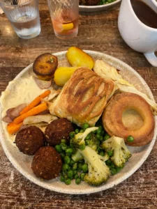 رستوران کوچه مزه بار (Koocha Mezze Bar) در بریستول — تصویر 6