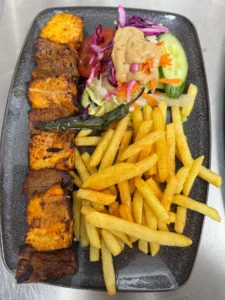 رستوران عزیزم (Azizam Restaurant) — تصویر 9