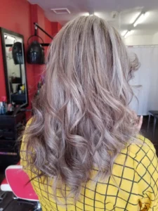 خدمات زیبایی آرایشگاه دیناز (Dinaz Hair & Beauty) — تصویر 10