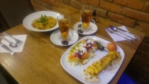 رستوران پرشین پارادایس (Persian Paradise Restaurant & Shisha Lounge) — تصویر 9