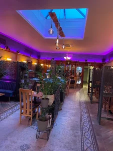 رستوران و کافه شراب چلو (Chello Restaurant & Wine Bar) در لندن — تصویر 10